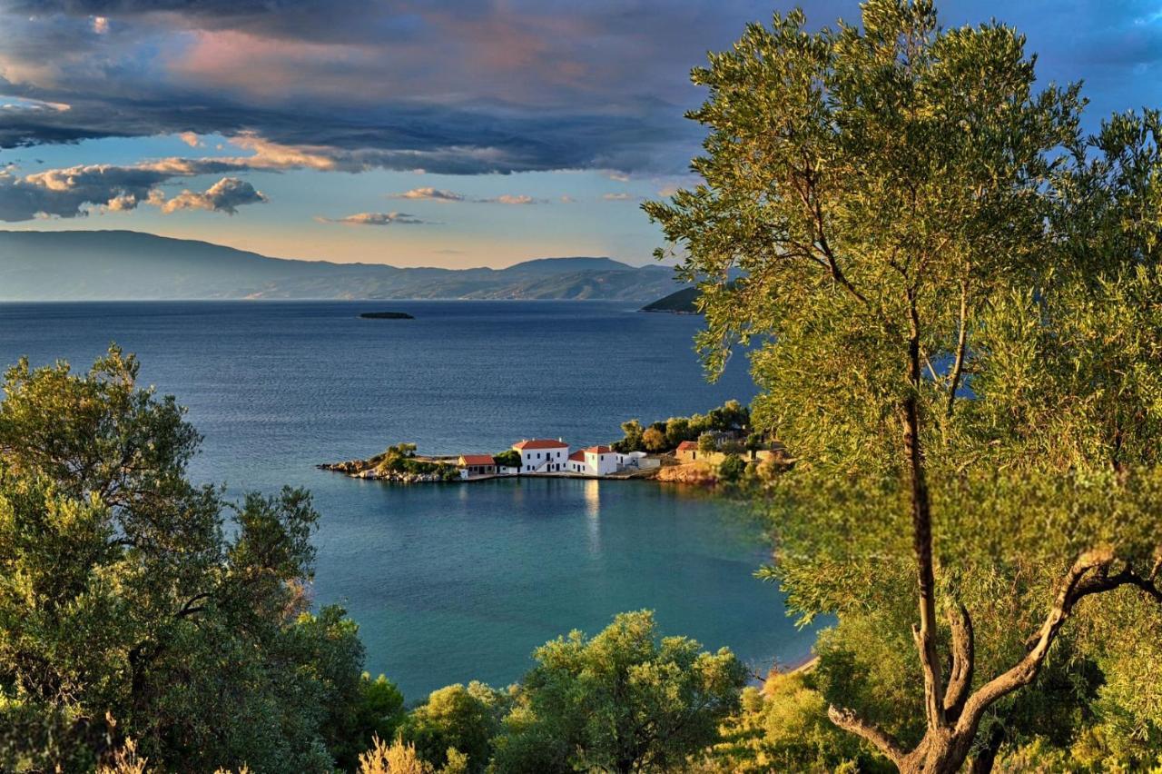 Villa Leonidas Greecefiloxenia レフォカストロ エクステリア 写真